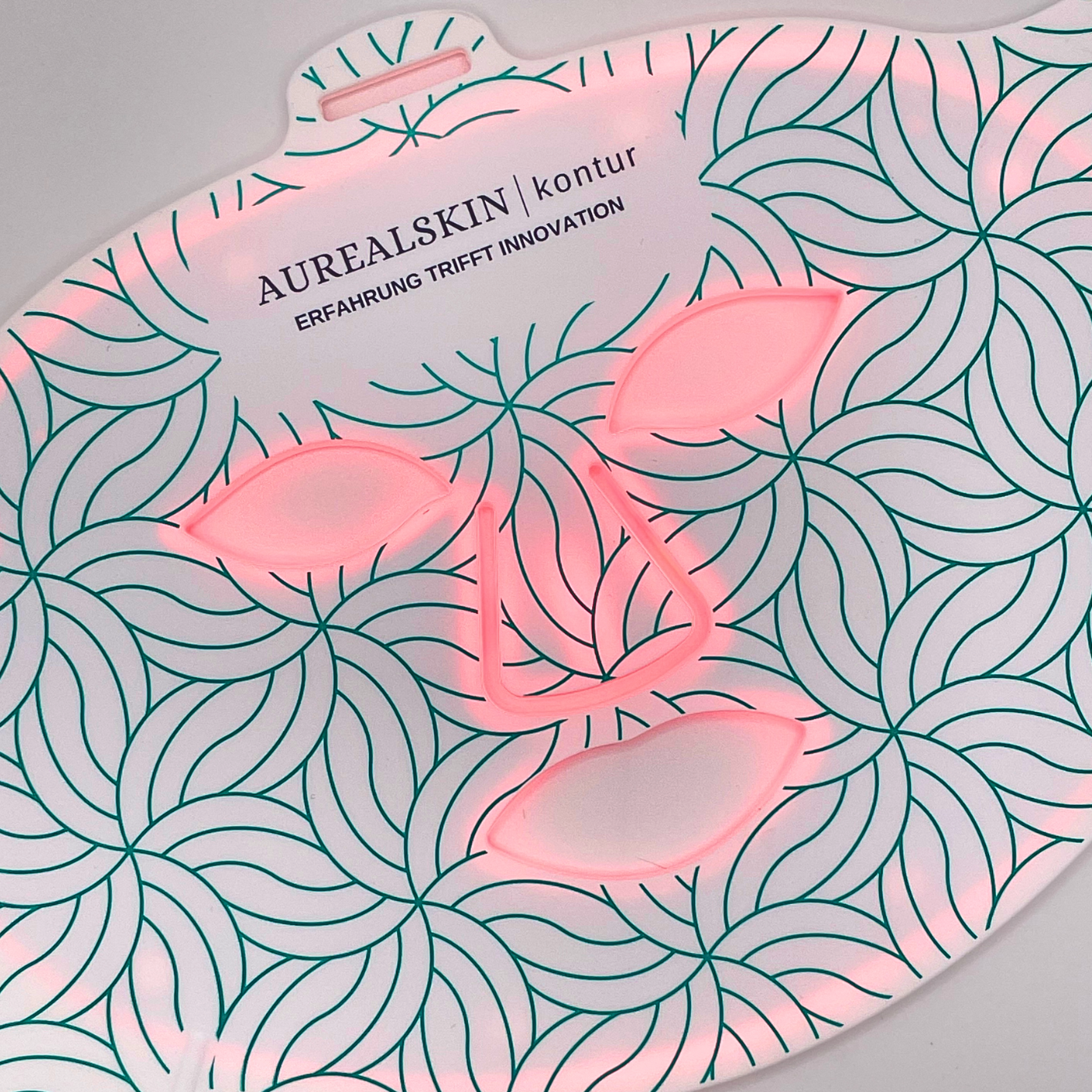 Wie LED-Lichttherapie deine Hautpflegeroutine verwandeln kann